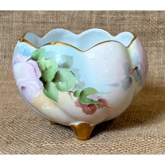 Vintage Hand Painted Floral Pedestal Bowl Candy Dish Planter Gold Trim Elegant - Picture 3 of 8